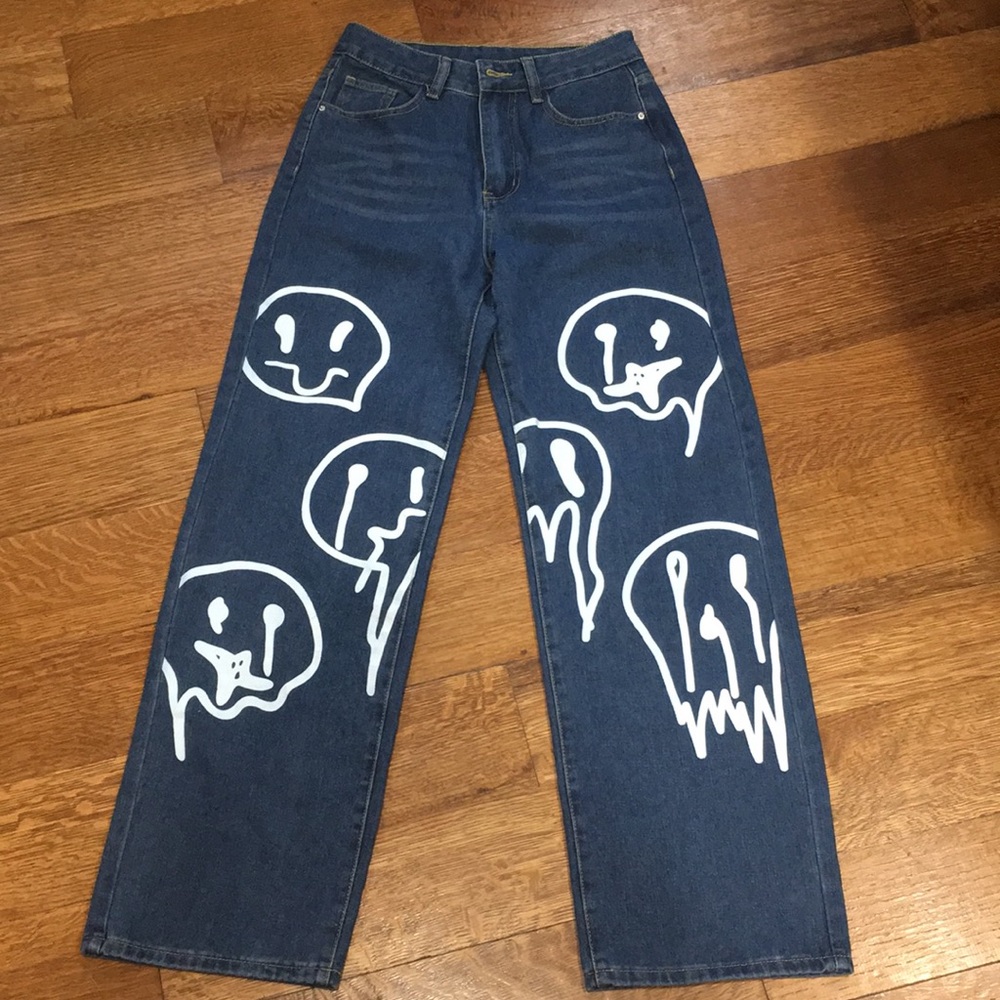 Romwe happy face jeans size small